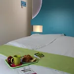 First Paris Sud Hotel Les Ulis