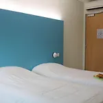 First Paris Sud Hotel 2*