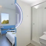Hotel First Paris Sud