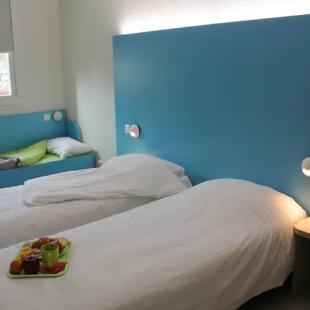 First Paris Sud Les Ulis