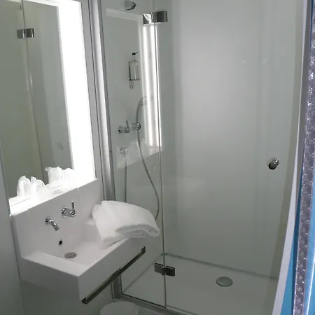 Hotel First Paris Sud Les Ulis