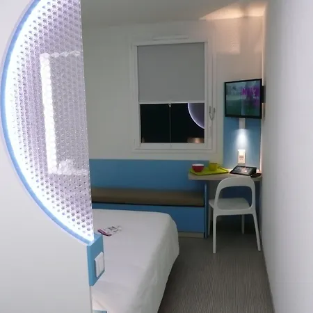 Hotel First Paris Sud Les Ulis