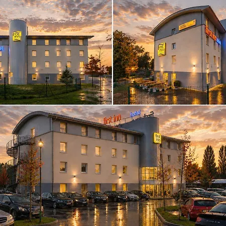 Hotel First Paris Sud