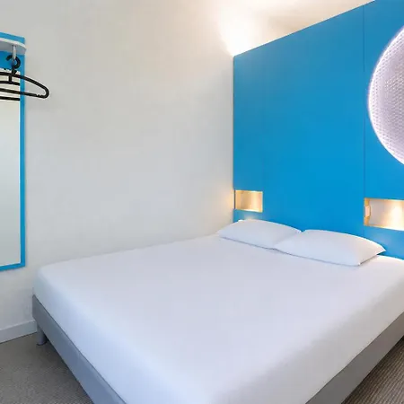 Hotel First Paris Sud Les Ulis