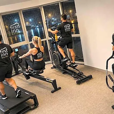 Hotel First Paris Sud Les Ulis