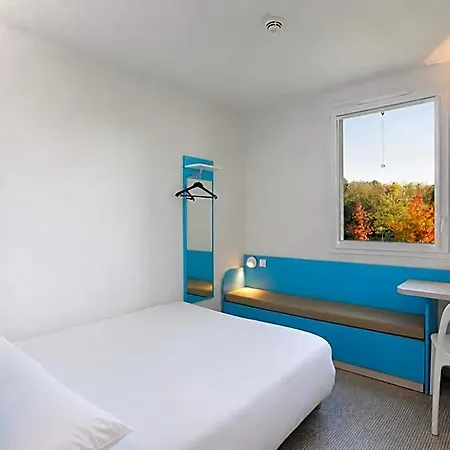 First Paris Sud Hotel Les Ulis