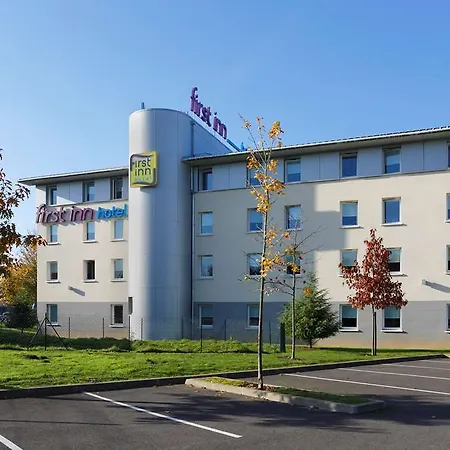 First Paris Sud Hotel 2*